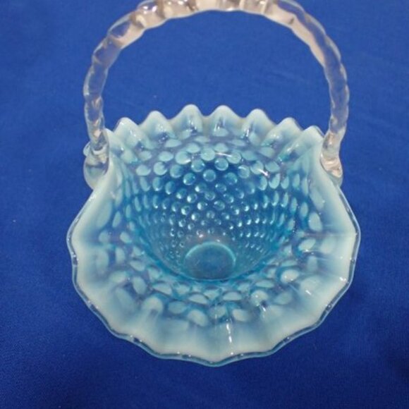 Vintage Fenton Blue Opalescent Glass Hobnail Vase Basket - Picture 2 of 3